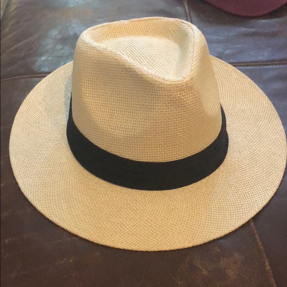 Straw hat